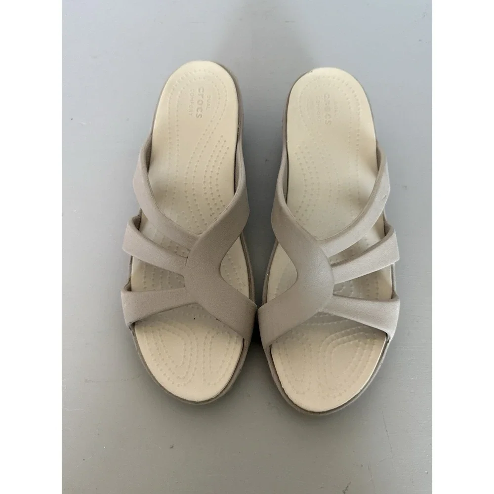 Crocs Sanrah Strappy Wedge Slide Sandals Womens Size 9 Taupe Comfort Casual